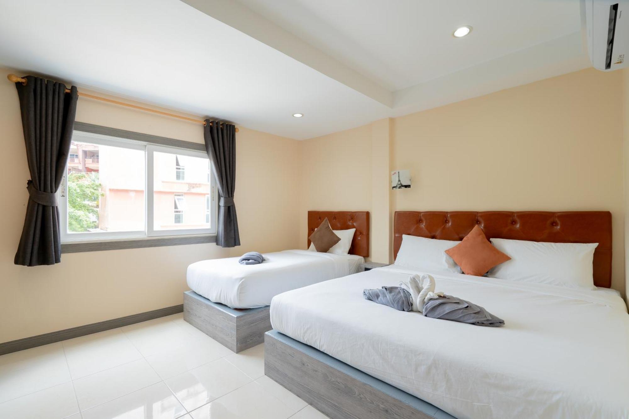 Square One Hotel Patong Kültér fotó
