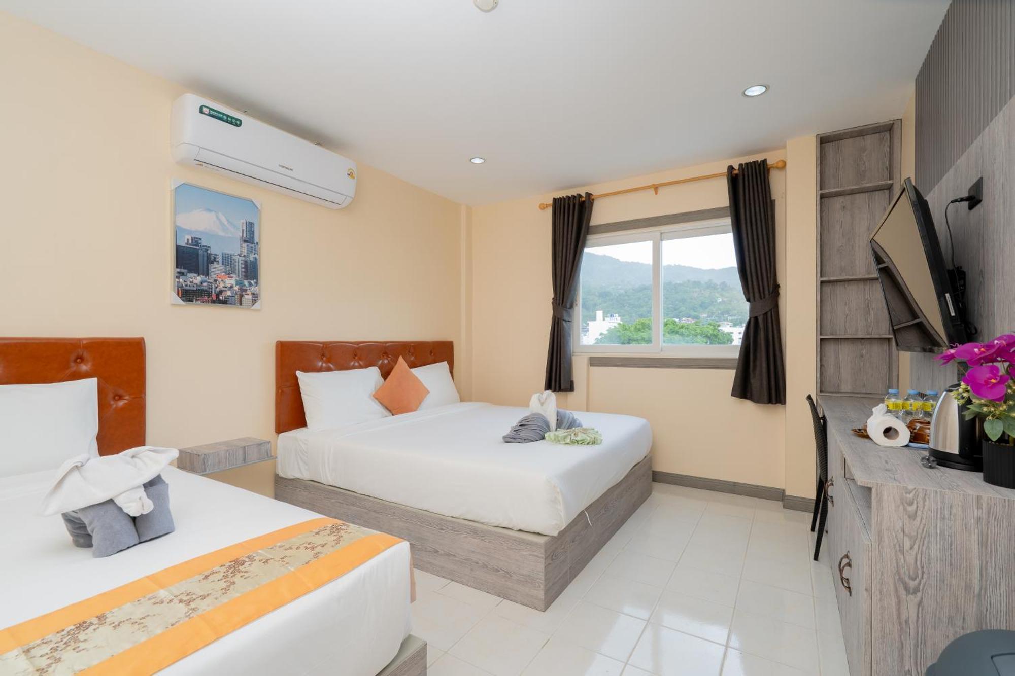 Square One Hotel Patong Kültér fotó