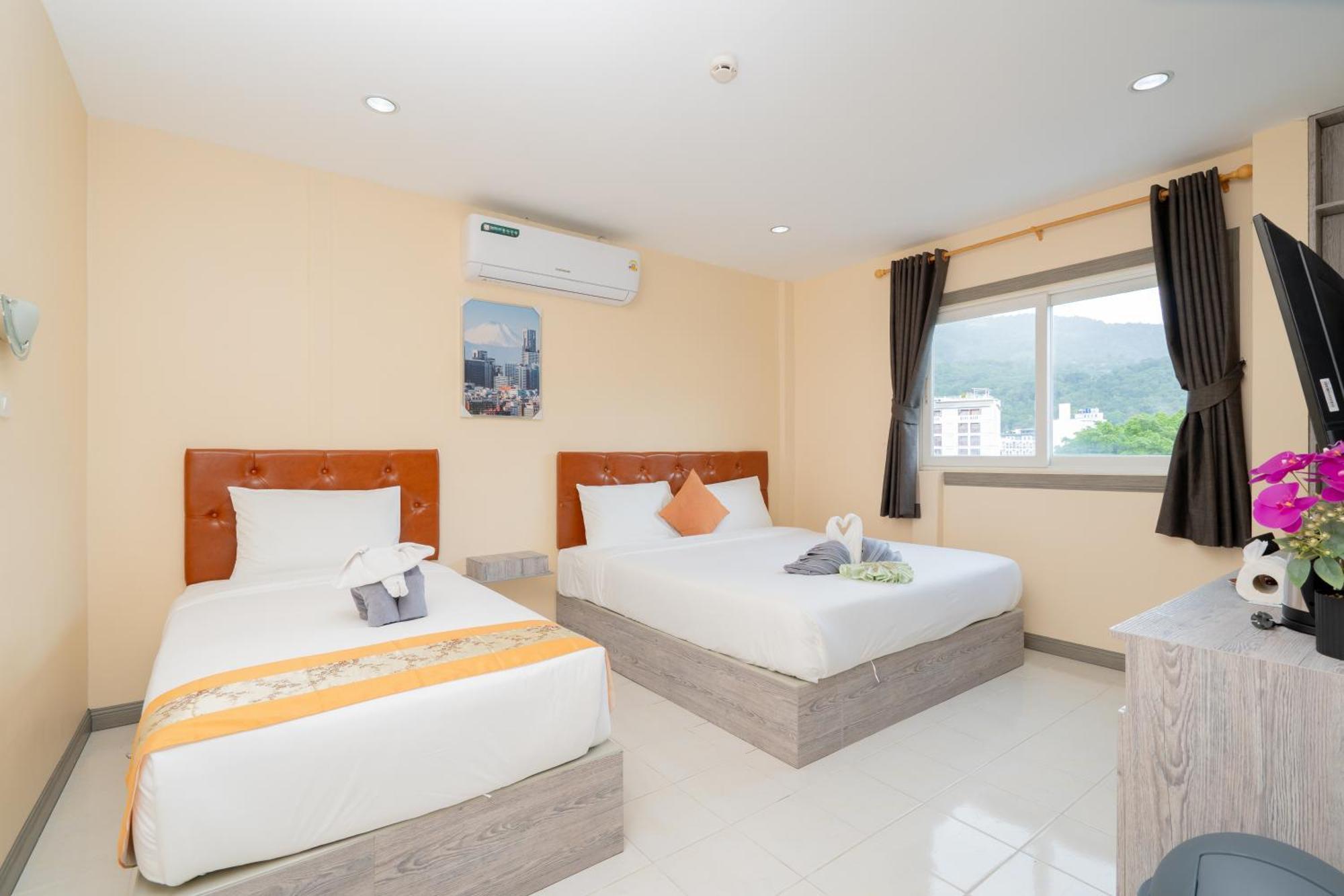 Square One Hotel Patong Kültér fotó