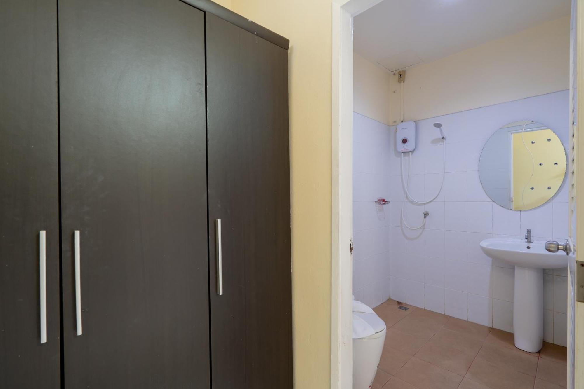 Square One Hotel Patong Kültér fotó