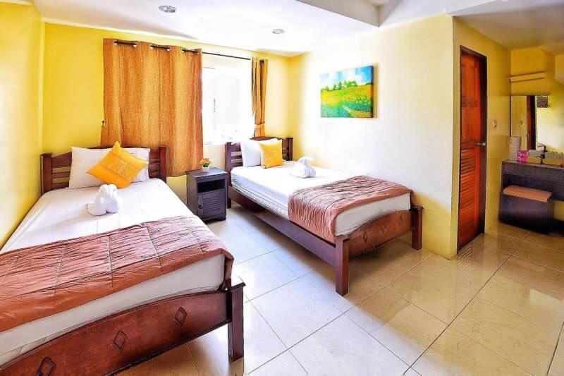 Square One Hotel Patong Kültér fotó